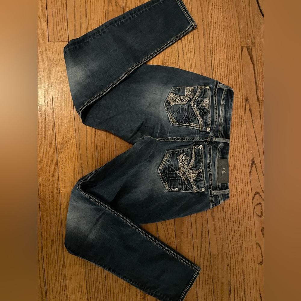 Miss Me skinny jeans size 29 inseam 31 mid rise easy fit